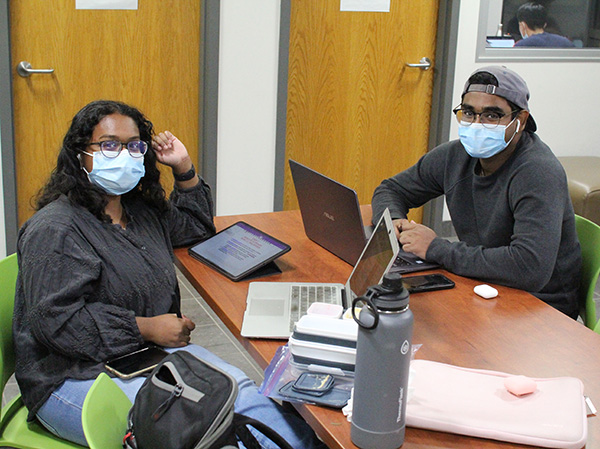 Get to know STM during Welcome Week activities - St. Thomas More College